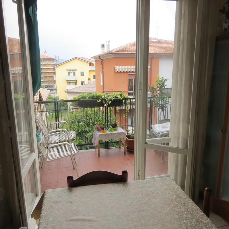 Dolce Vita Bed and Breakfast Verona Esterno foto