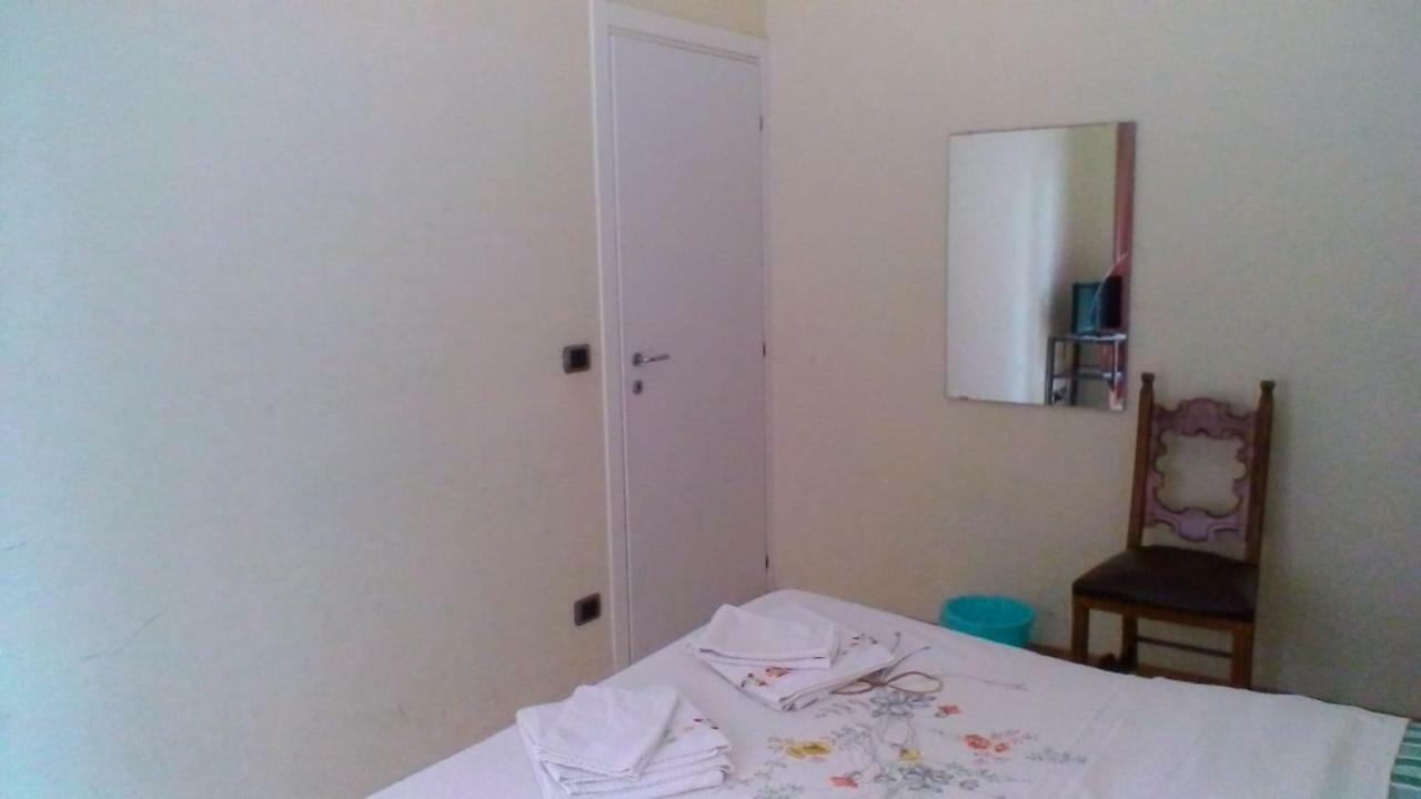 Dolce Vita Bed and Breakfast Verona Esterno foto